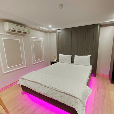 Thanh Binh Premium Hotel Хошимин Экстерьер фото