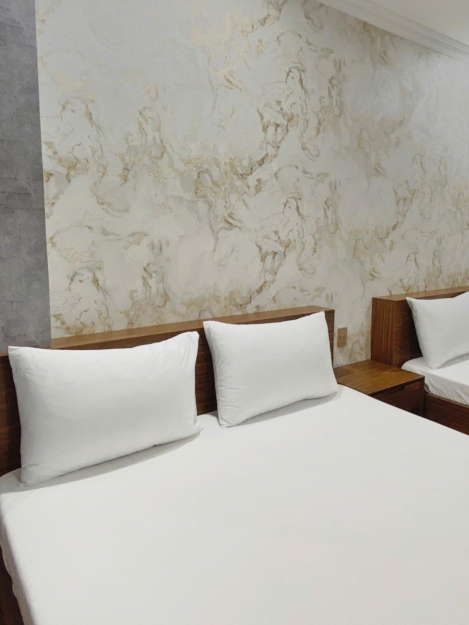 Thanh Binh Premium Hotel Хошимин Экстерьер фото